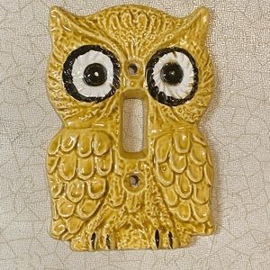 Vintage Enesco Japanese Owl Switch Plate